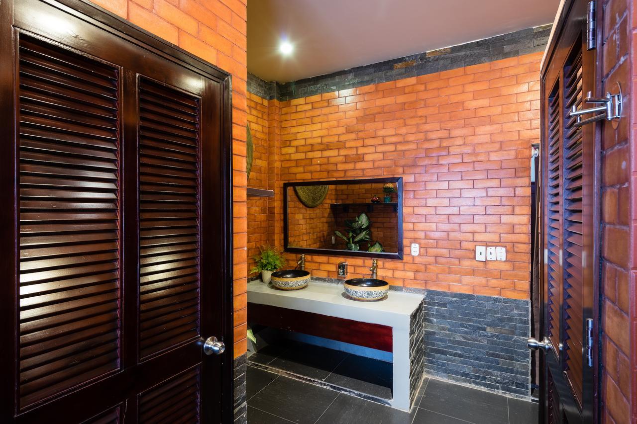 The Red House Bed and Breakfast Ho Chi Minh-stad Buitenkant foto