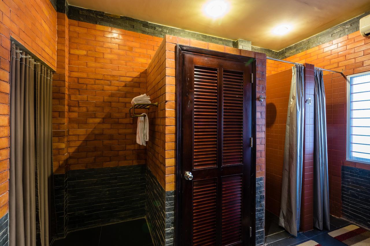 The Red House Bed and Breakfast Ho Chi Minh-stad Buitenkant foto